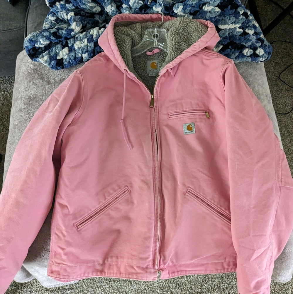 Women's size large Carhartt jacket